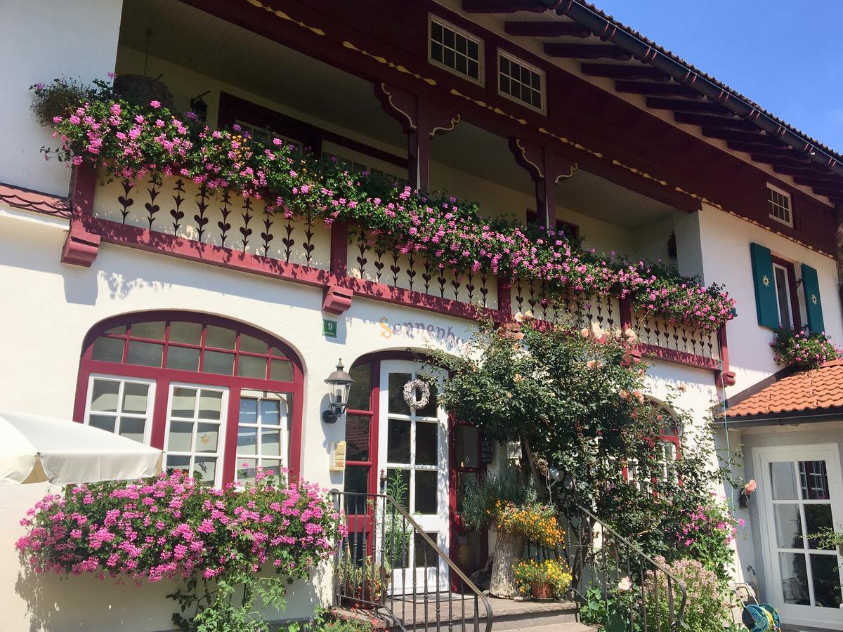 Sonnenhof - Ferienwohnung オーバーシュタウフェン エクステリア 写真