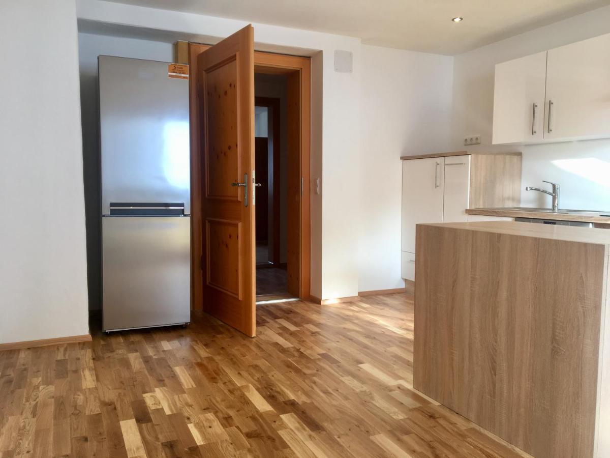 Sonnenhof - Ferienwohnung オーバーシュタウフェン エクステリア 写真