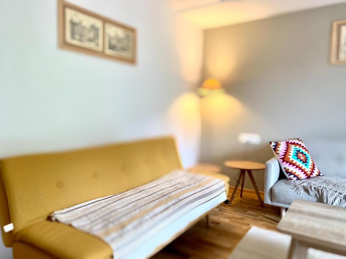 Sonnenhof - Ferienwohnung オーバーシュタウフェン エクステリア 写真