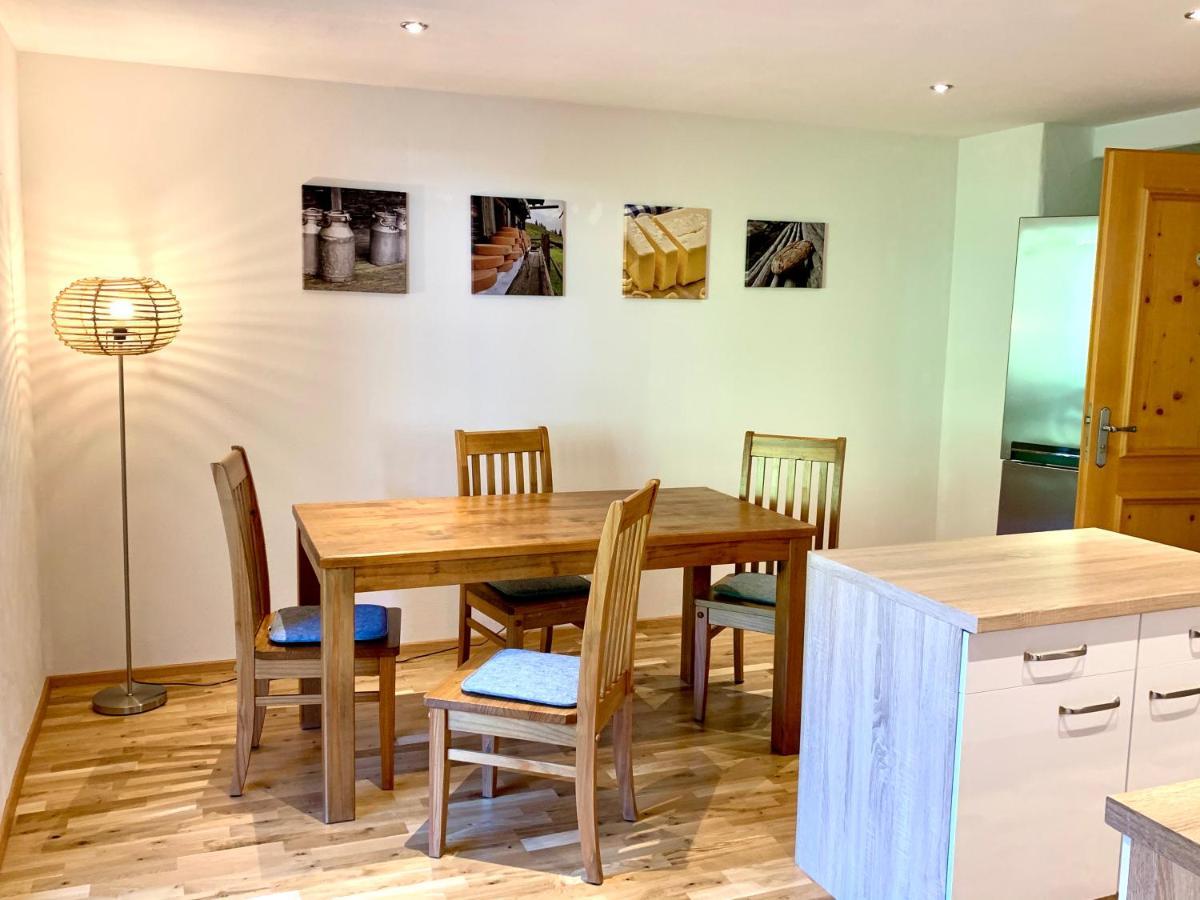 Sonnenhof - Ferienwohnung オーバーシュタウフェン エクステリア 写真