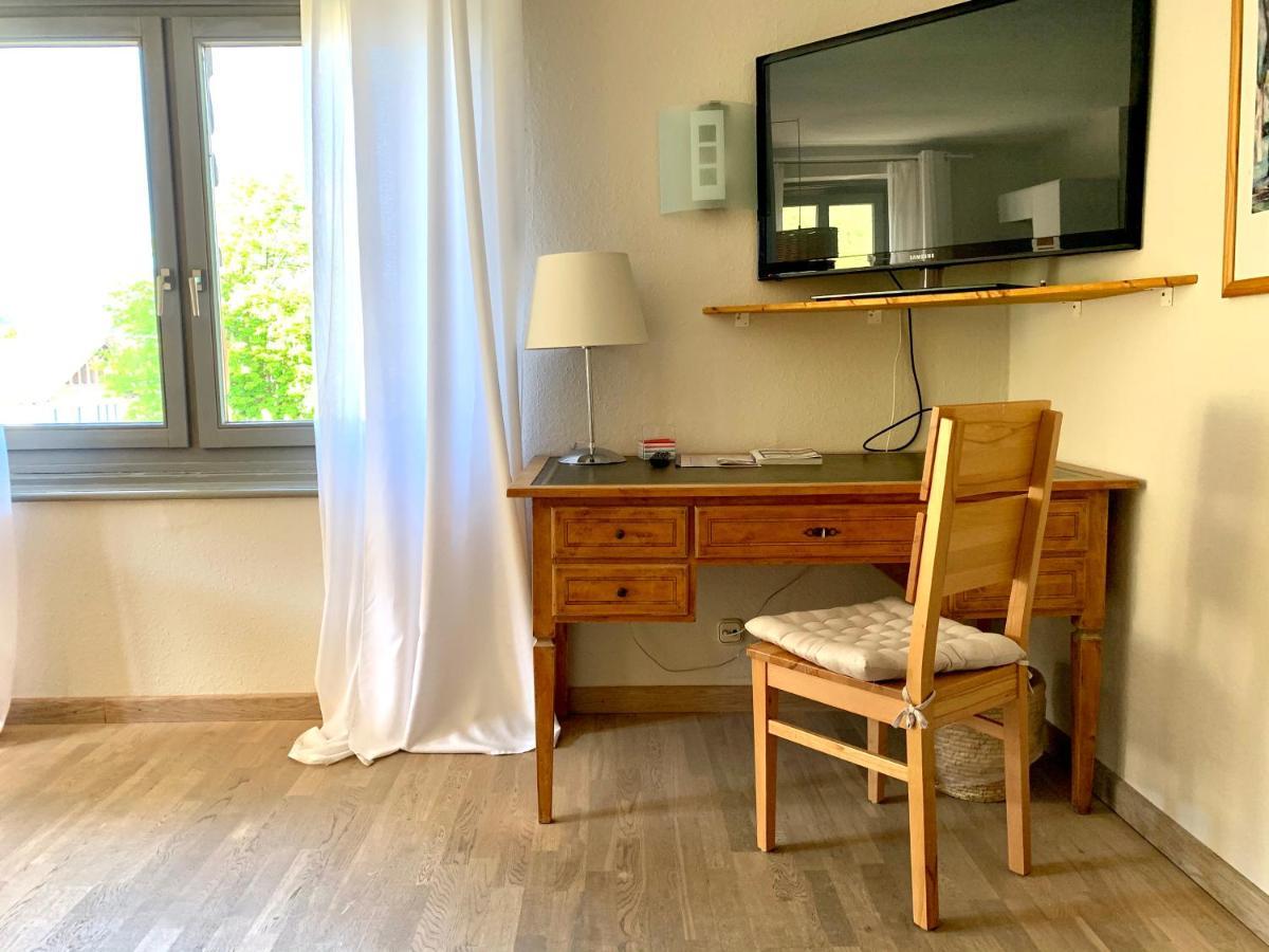 Sonnenhof - Ferienwohnung オーバーシュタウフェン エクステリア 写真