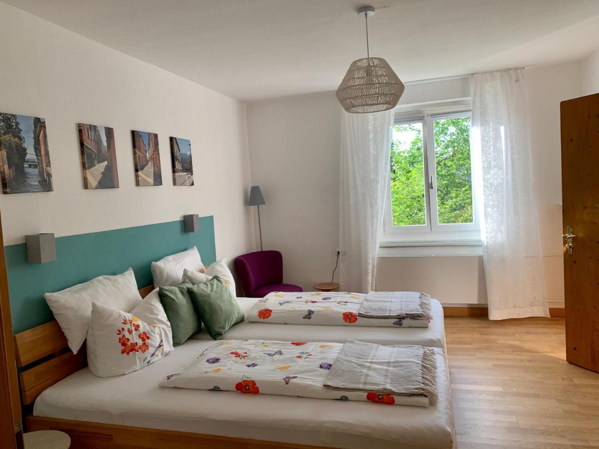 Sonnenhof - Ferienwohnung オーバーシュタウフェン エクステリア 写真