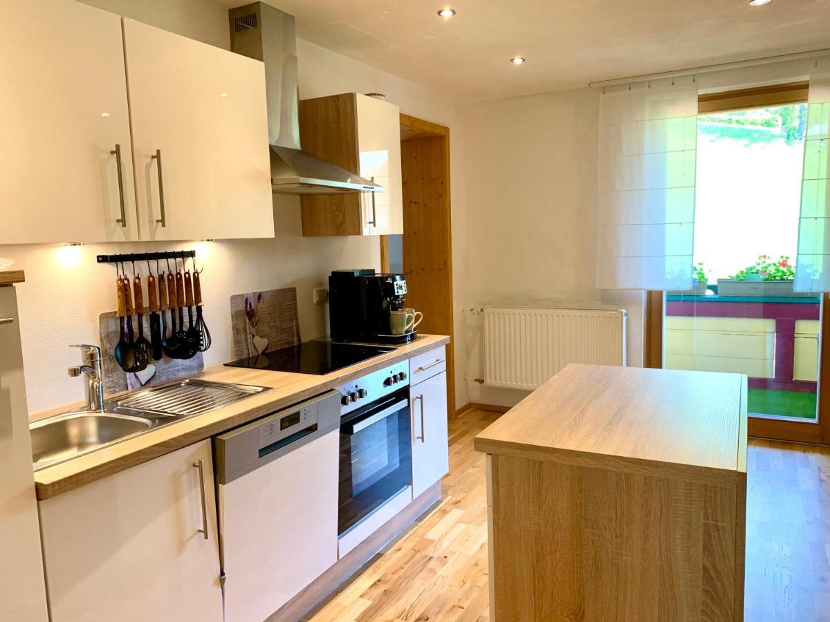 Sonnenhof - Ferienwohnung オーバーシュタウフェン エクステリア 写真