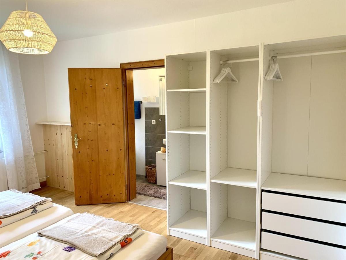 Sonnenhof - Ferienwohnung オーバーシュタウフェン エクステリア 写真